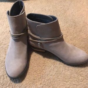 Sorel ankle booties